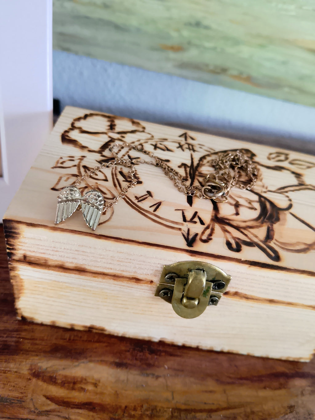 Dreamy Gift Set Frame Necklace Wooden Box