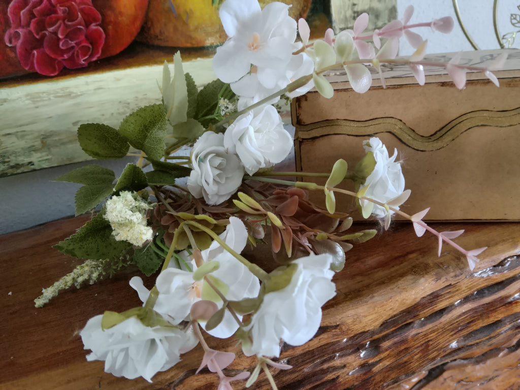 Wooden Art Decor Angel Pyrography Box Plastic Flowers