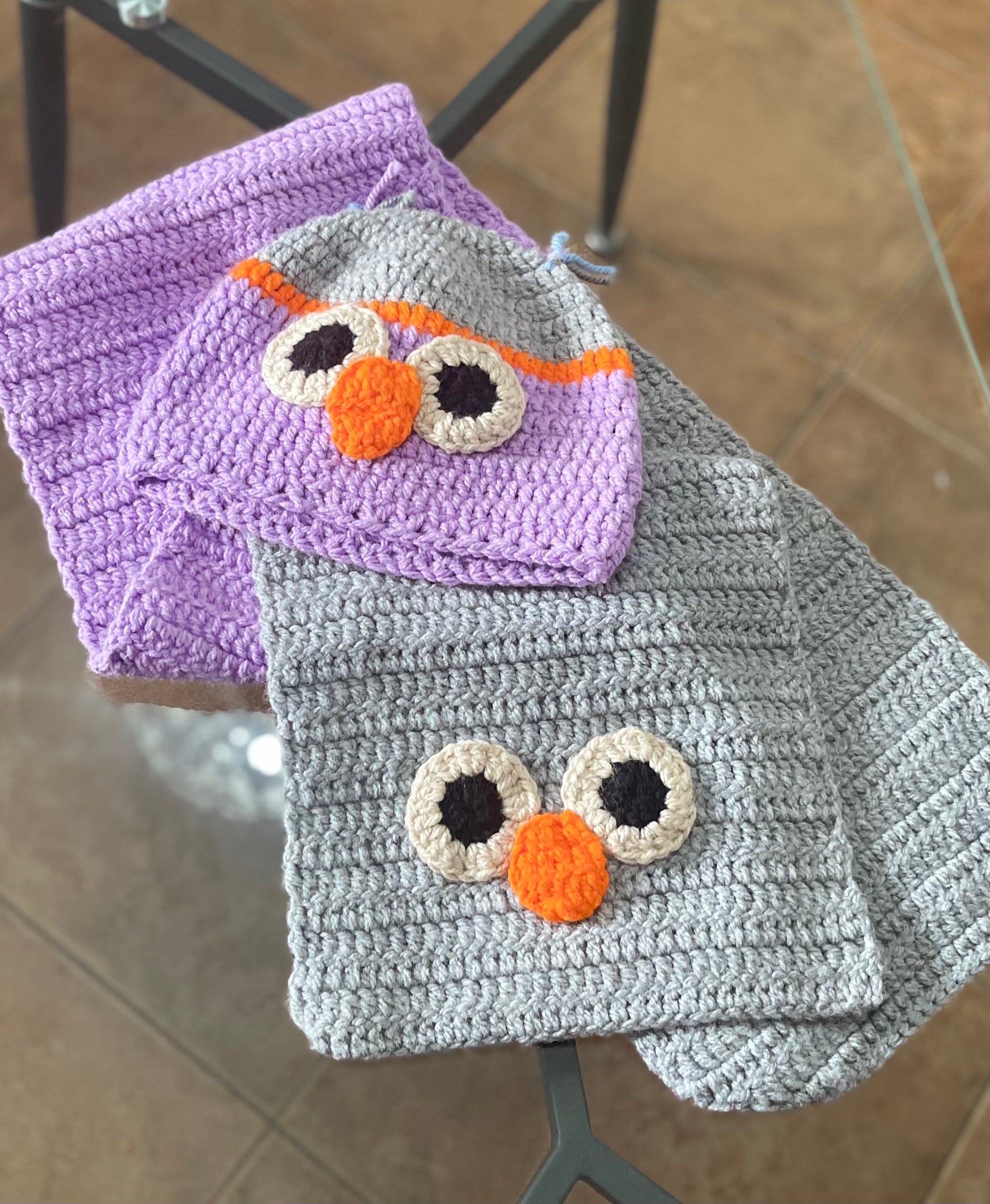 Handmade Owl Scarf and Cap Crochet Art