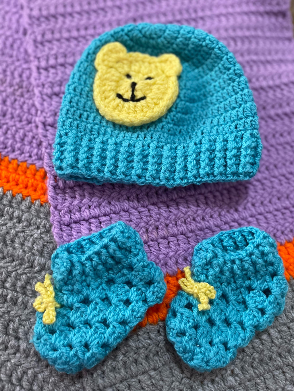Handmade Knitted Baby Set Cap And Booties
