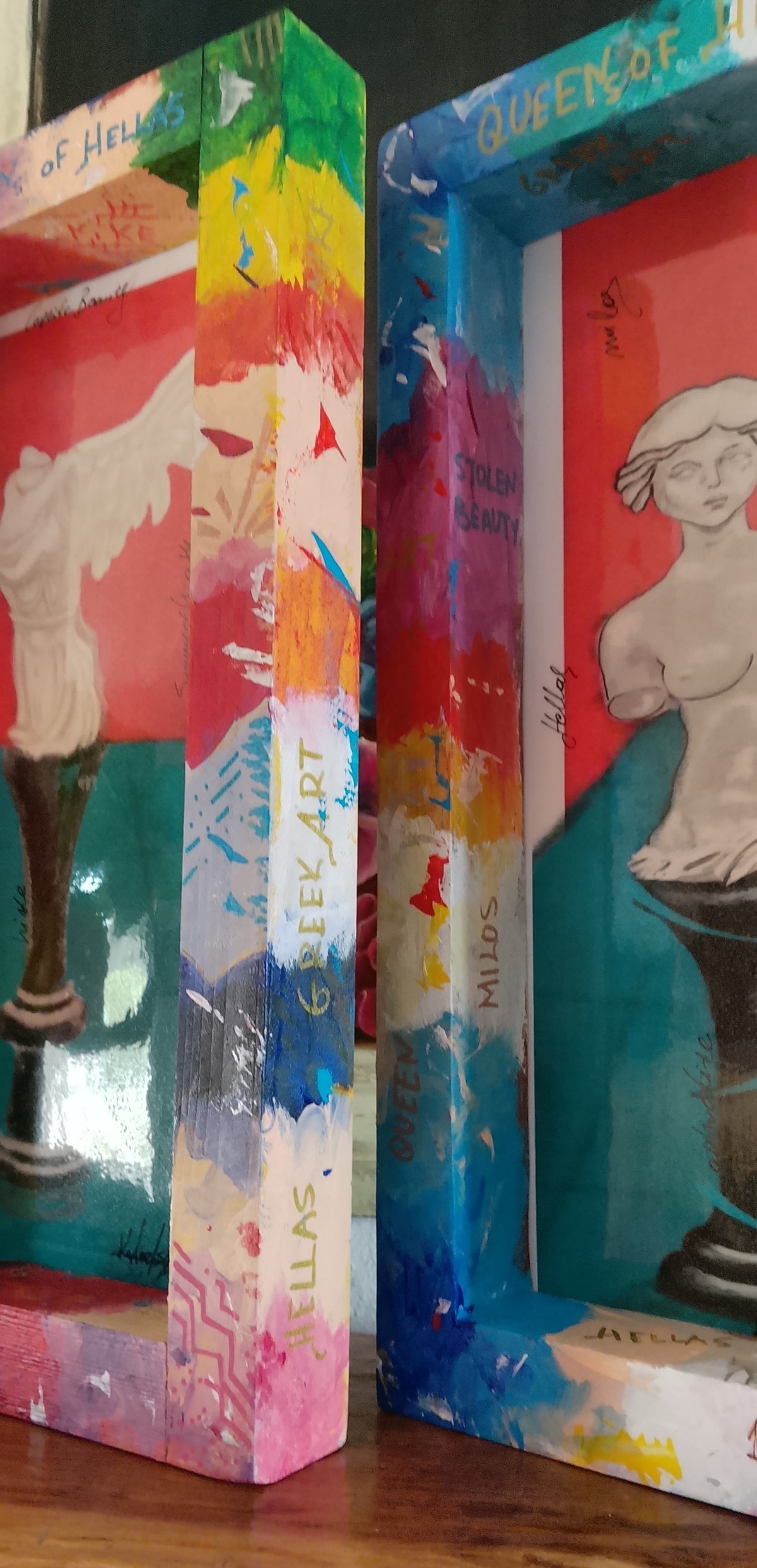 Pop Art Digital Paintings. Wall  Art.   — Aphrodite Of Milos And Nike Of Samothrace